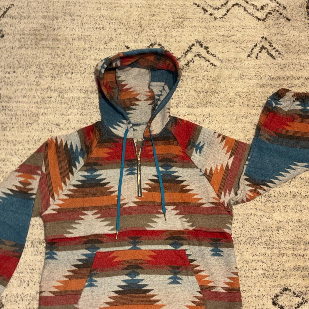 Womena Aztec Hoodie with Pockets